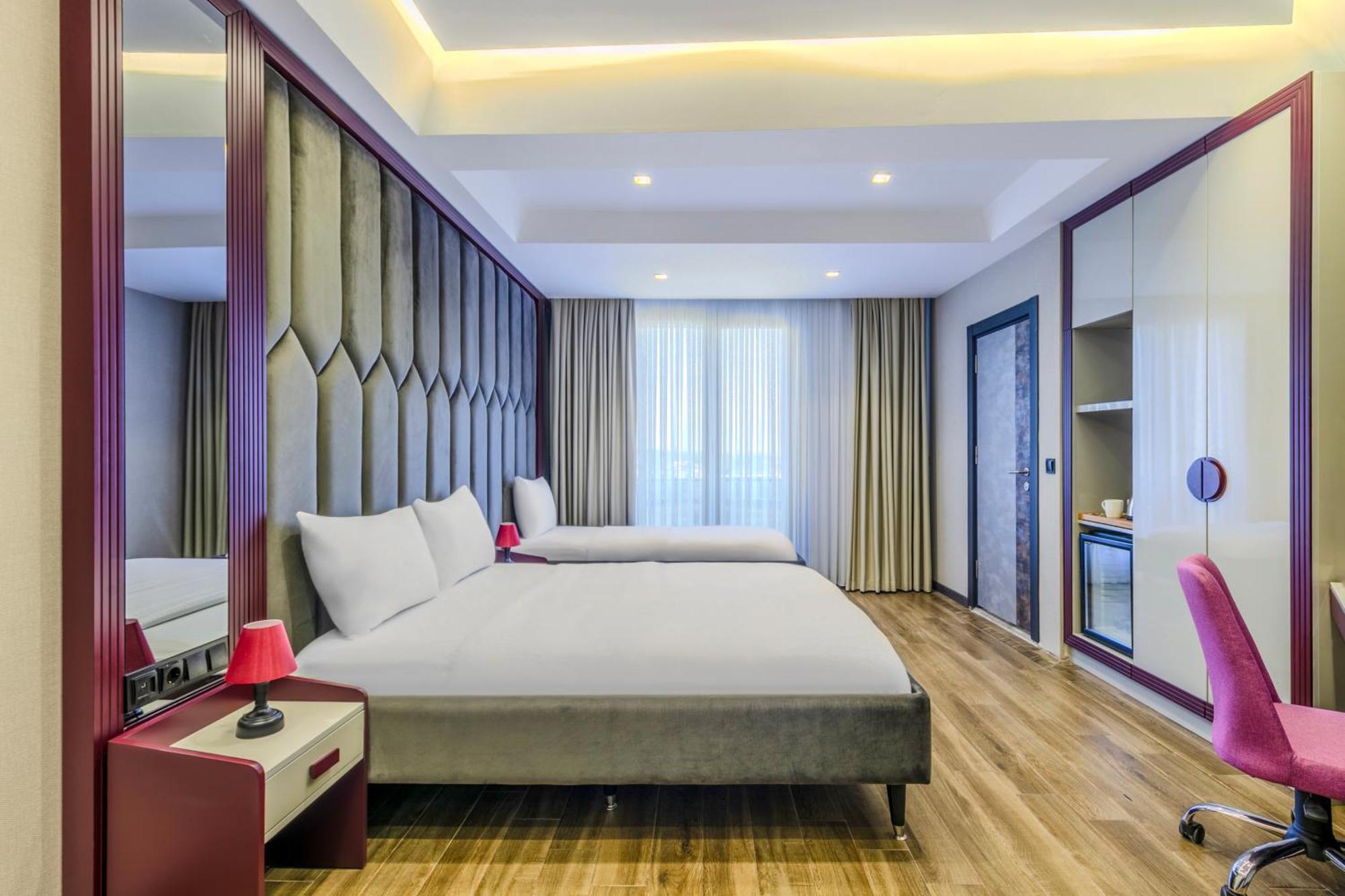 Heaven Premium Hotel Restaurant & Airport Shuttle Arnavutkoy Exterior photo