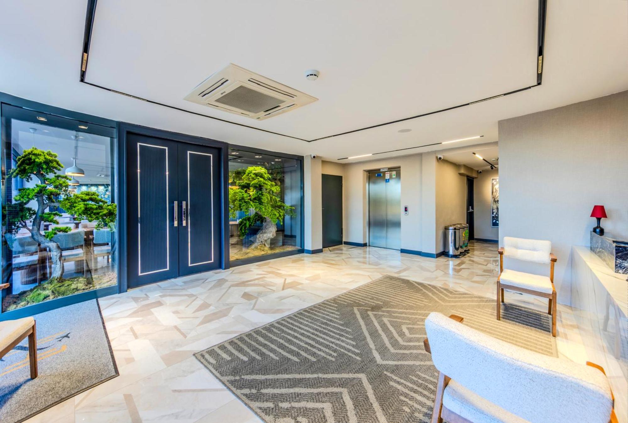 Heaven Premium Hotel Restaurant & Airport Shuttle Arnavutkoy Exterior photo